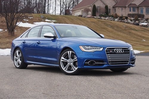 2015-Audi-S6-01.jpg